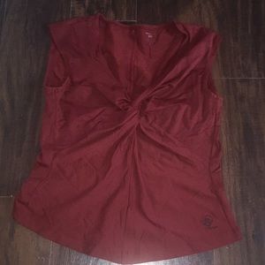 Patagonia top size large